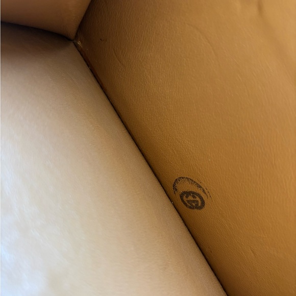 Gucci Tan and Brown Monogram Wallet - Picture 11 of 13